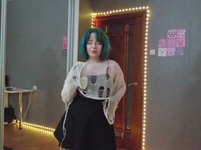 SharikaAge live cam on BongaCams