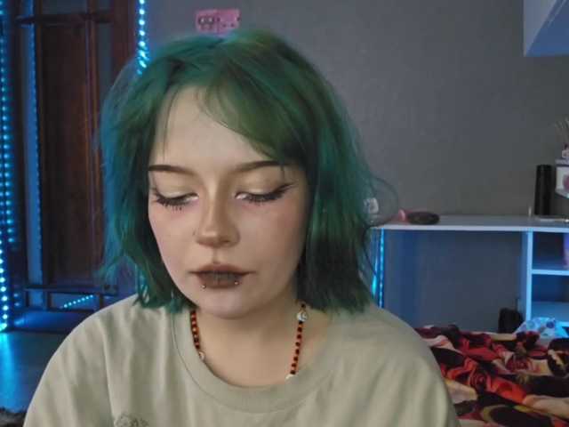 SharikaAge live cam on BongaCams