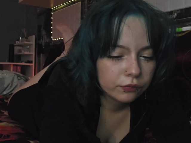 SharikaAge live cam on BongaCams