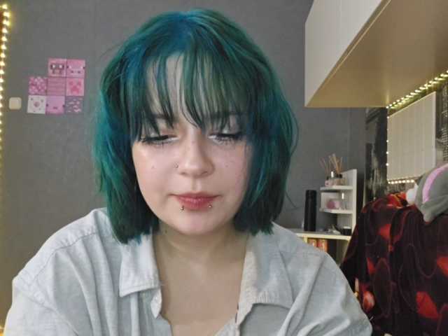 SharikaAge live cam on BongaCams