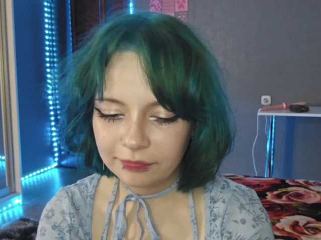 SharikaAge live cam on BongaCams