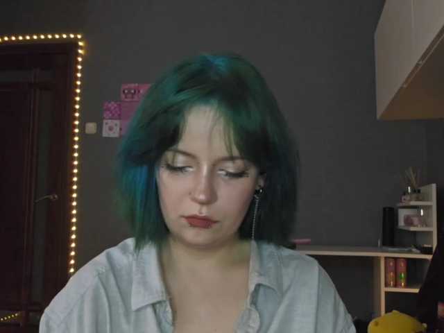 SharikaAge live cam on BongaCams