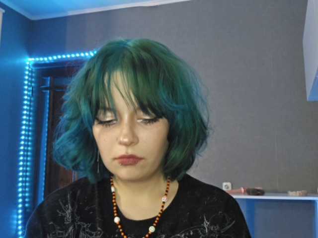SharikaAge live cam on BongaCams