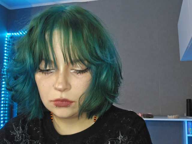 SharikaAge live cam on BongaCams