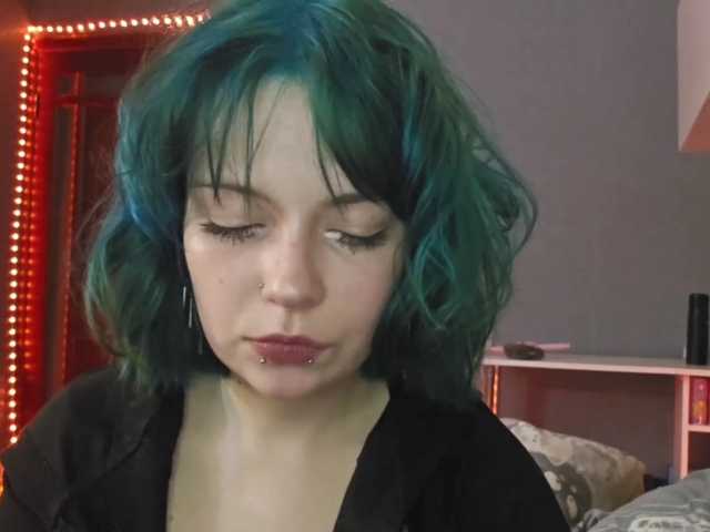 SharikaAge live cam on BongaCams