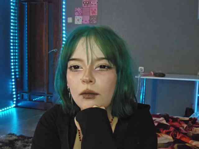 AsukaAge webcam