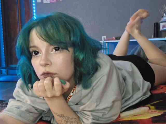 AsukaAge webcam