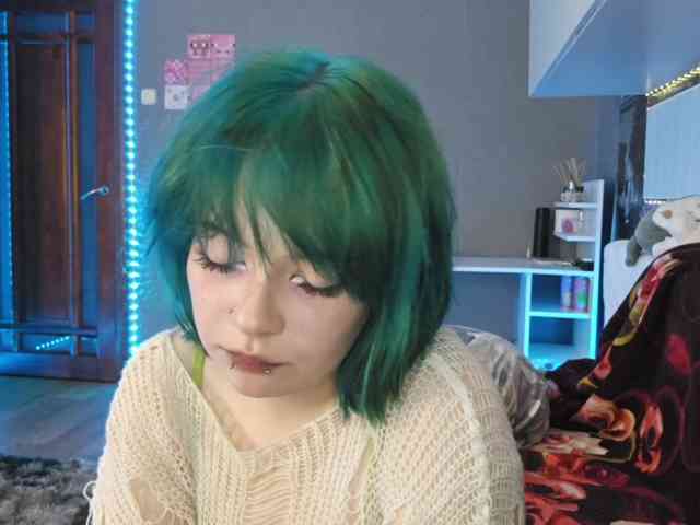 AsukaAge webcam