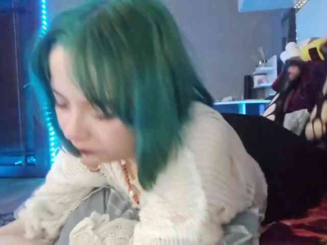 SharikaAge's webcam live show