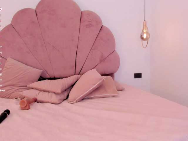 LuluGarcia-mml live cam on BongaCams
