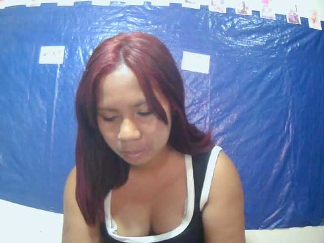 Donia77 live cam preview