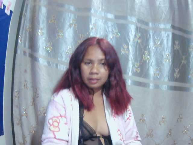 Donia77 live cam on BongaCams