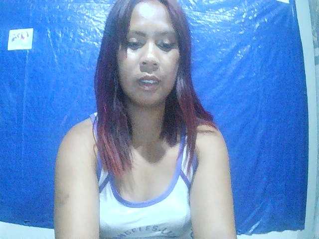 Donia77 live cam preview