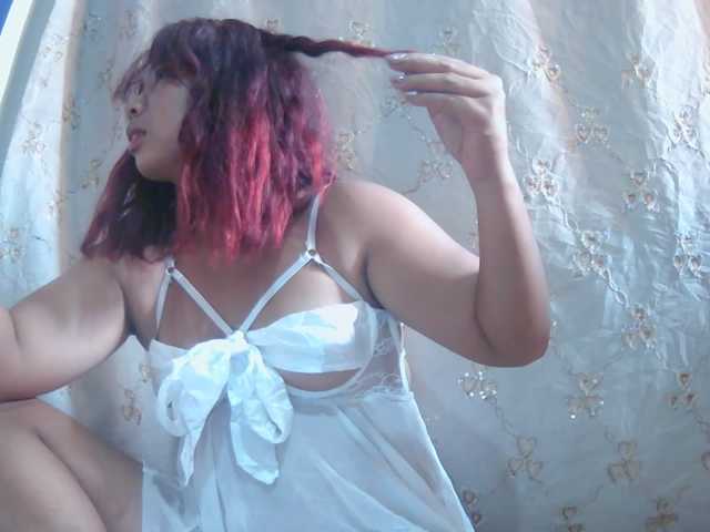 Donia77 live cam on BongaCams