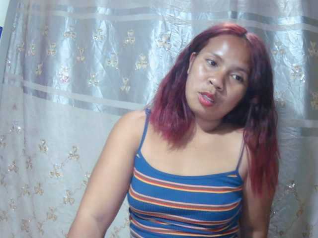 Donia77 live cam on BongaCams