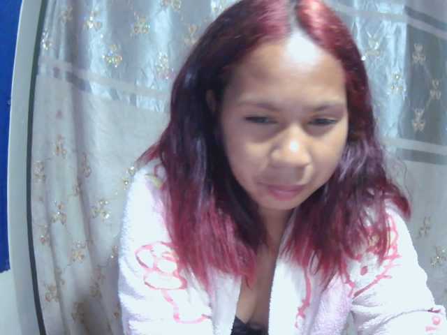 Donia77 live cam on BongaCams