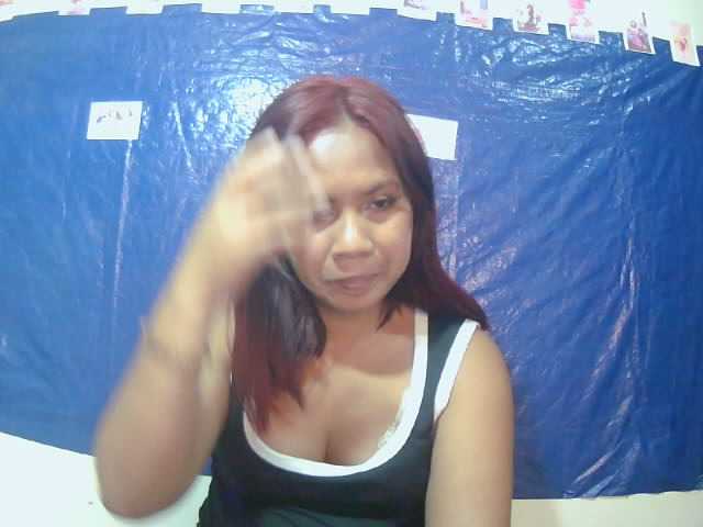 Donia77 live cam preview