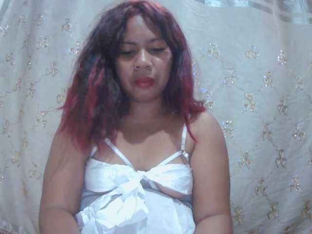 Donia77 live cam on BongaCams