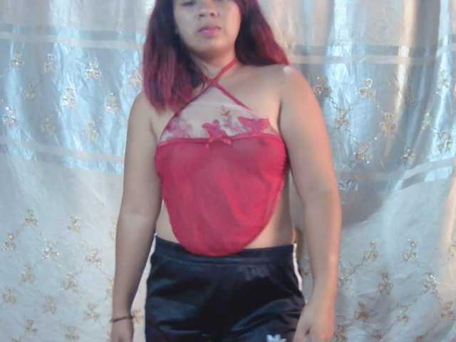 Donia77 live cam on BongaCams