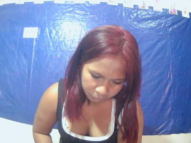 Donia77 live cam preview