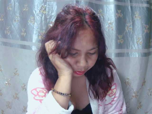 Donia77 live cam on BongaCams