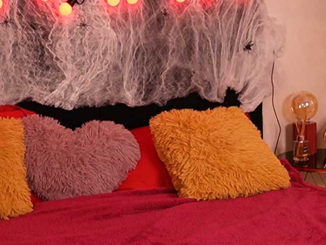 peachybonnie live cam on BongaCams