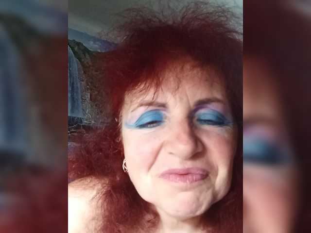 Alla54 live cam on BongaCams