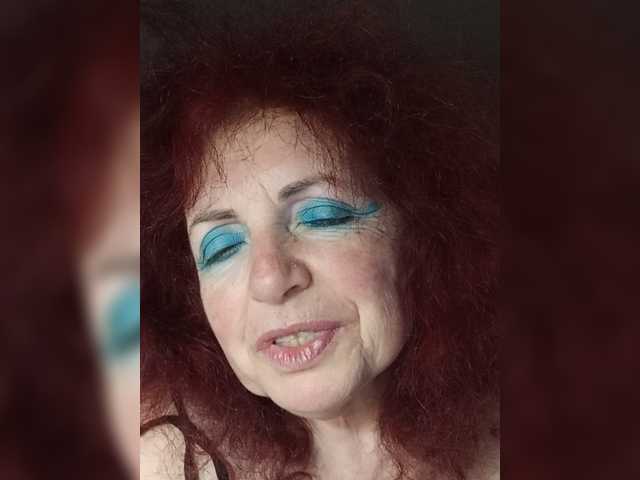 Alla54 live cam on BongaCams