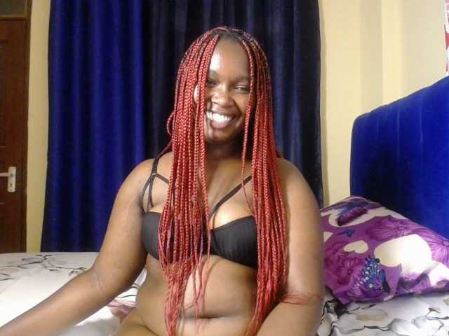 WetForYou, en vivo ahora en BongaCams