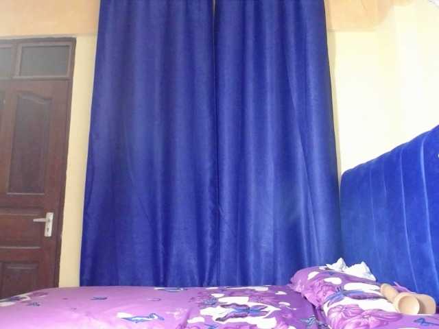 WetForYou live cam preview