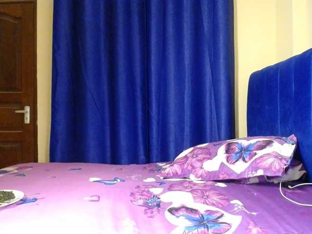 WetForYou live cam preview