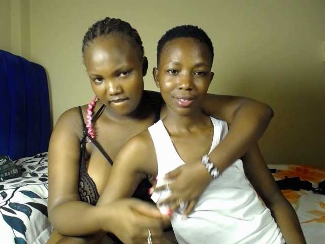 FreakyTogether live cam on BongaCams