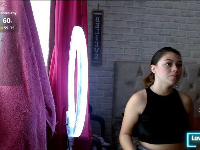 AmberAndCata live cam on BongaCams