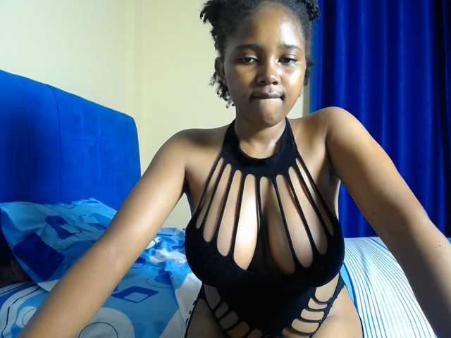 CumCloserr live cam preview