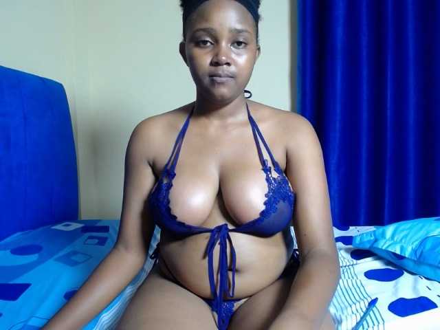 CumCloserr live cam on BongaCams