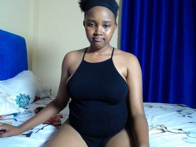 CumCloserr live cam on BongaCams