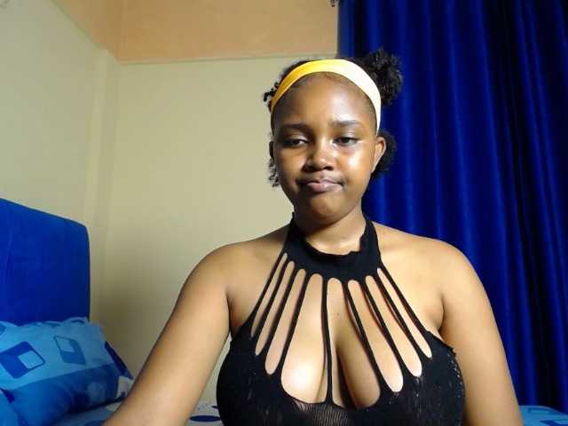 CumCloserr live cam on BongaCams