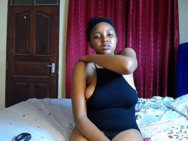 CumCloserr live cam on BongaCams