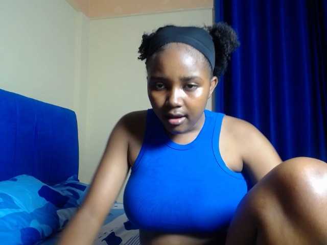 CumCloserr live cam on BongaCams
