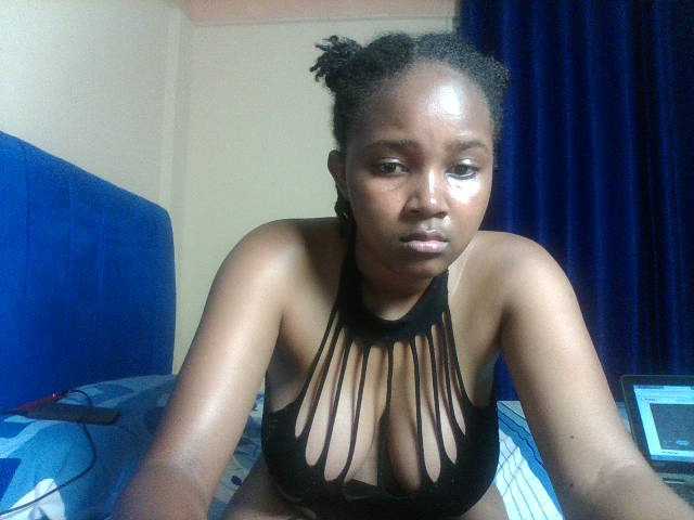 CumCloserr live cam on BongaCams
