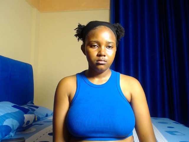 CumCloserr live cam on BongaCams