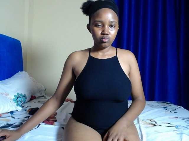 CumCloserr live cam on BongaCams