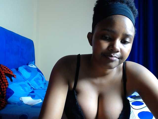 CumCloserr live cam on BongaCams