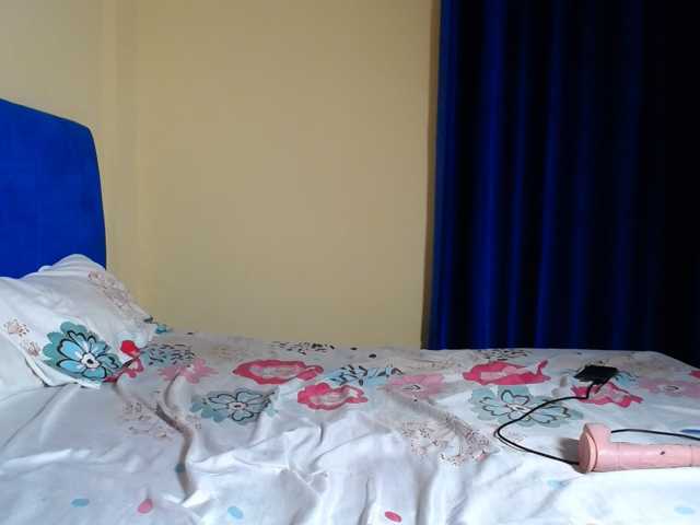 CumCloserr live cam on BongaCams