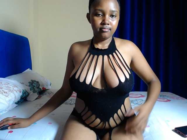 CumCloserr live cam on BongaCams