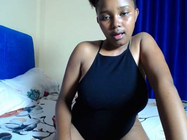 CumCloserr live cam on BongaCams