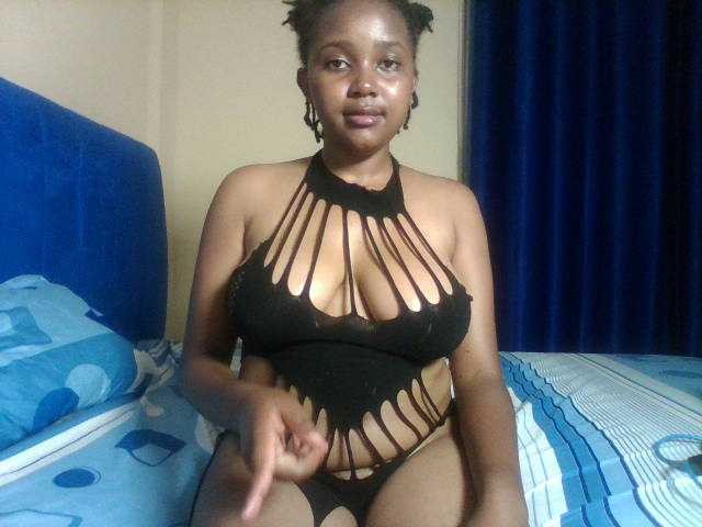 CumCloserr live cam on BongaCams