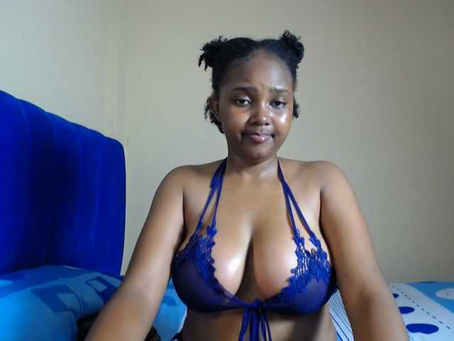CumCloserr live cam preview