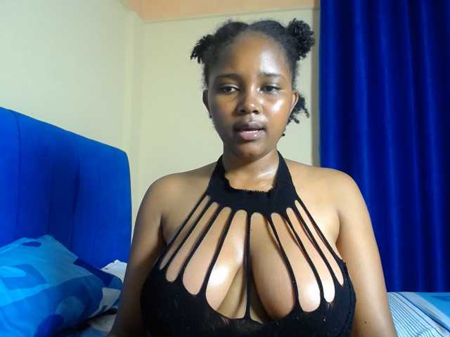 CumCloserr live cam on BongaCams