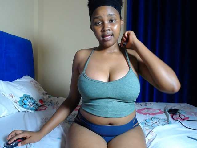 CumCloserr live cam on BongaCams